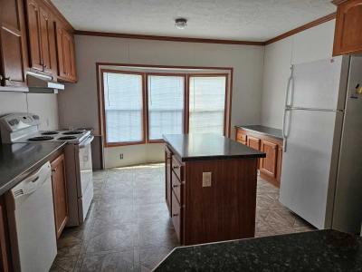 Photo 3 of 8 of home located at 160 Tulip Lane Mentor, OH 44060