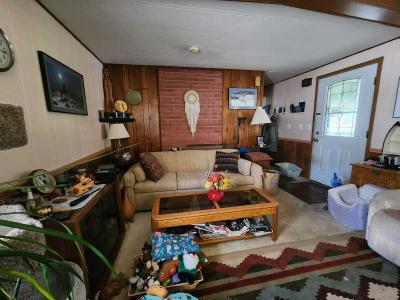 Photo 4 of 8 of home located at 719 Merlin Dr. Lafayette, CO 80026