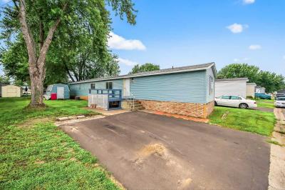 Photo 3 of 17 of home located at 1568 267th Ln Isanti, MN 55040