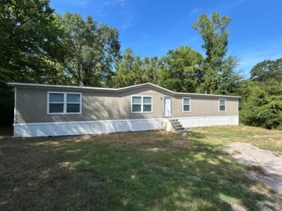Mobile Home at 509 W 4th St Corrigan, TX 75939
