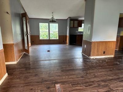 Photo 4 of 13 of home located at 56 Old Gadsden Centr Gadsden, AL 35901