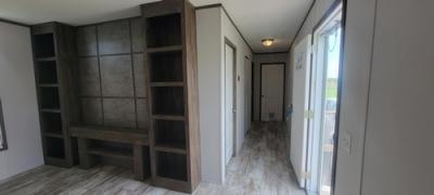 Photo 4 of 14 of home located at 2899 Sugarloaf Dr Tr Lake Charles, LA 70607
