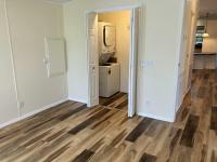 1986 BARR HS Manufactured Home
