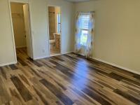 1986 BARR HS Manufactured Home