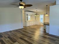 1986 BARR HS Manufactured Home