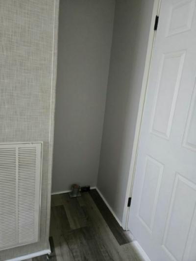 Photo 5 of 10 of home located at 12300 Seminole Blvd. #26 Largo, FL 33778