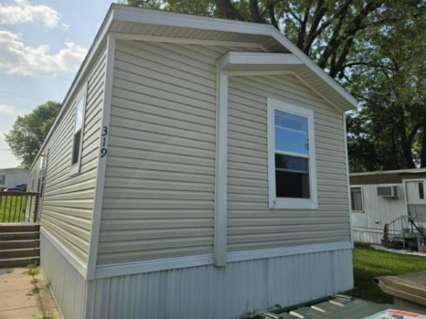 Photo 1 of 2 of home located at 319 Oriole Lane Madison, WI 53704