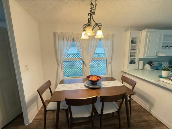 1992 Palm Harbor HS Manufactured Home