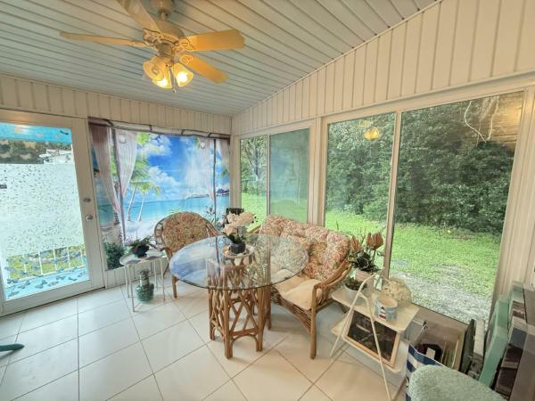 1992 Palm Harbor HS Manufactured Home