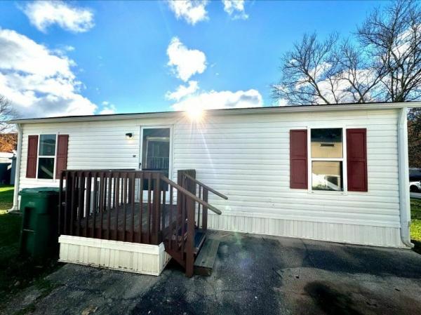 Photo 1 of 2 of home located at 3406 Mynatt Rd Lot #82 Knoxville, TN 37918
