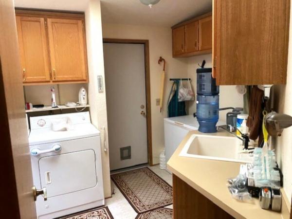 1987 Golden West Mobile Home