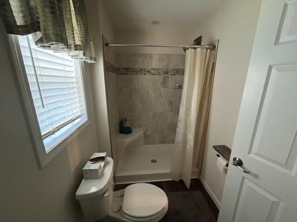 2020 Commodore 20 x 52-2-2 Mobile Home