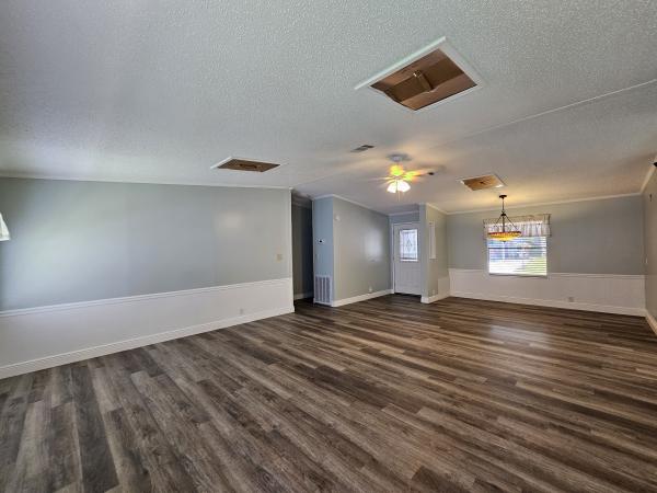 1990 Palm Harbor Mobile Home