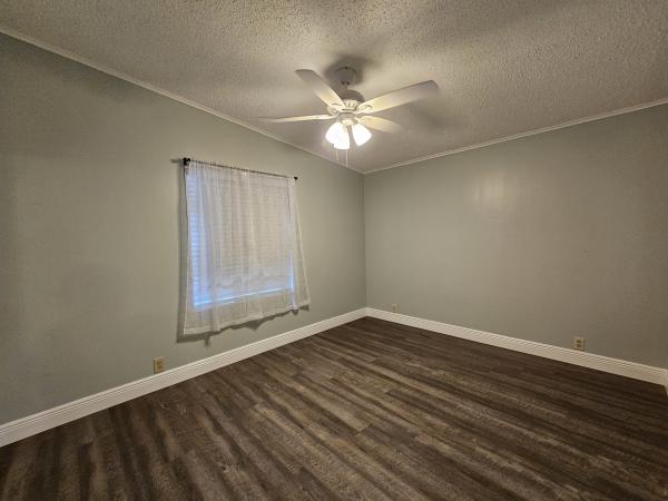 1990 Palm Harbor Mobile Home