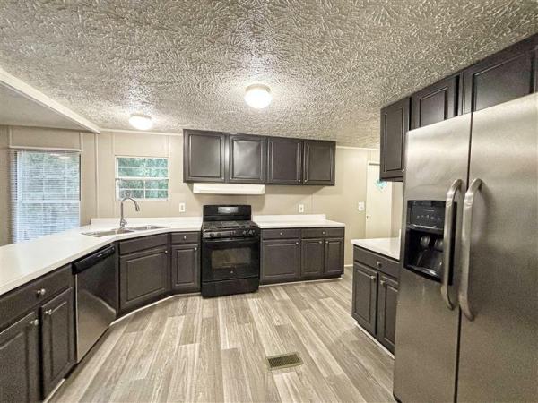 1998 Horton Homes Inc Mobile Home For Sale