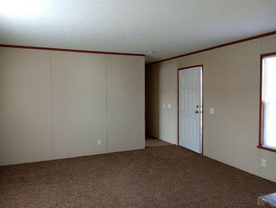 Photo 3 of 10 of home located at 20681 Piedmont Dr Clinton Township, MI 48036