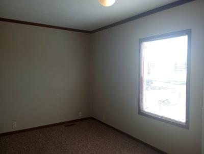 Photo 3 of 10 of home located at 20663 Foster Dr Clinton Township, MI 48036
