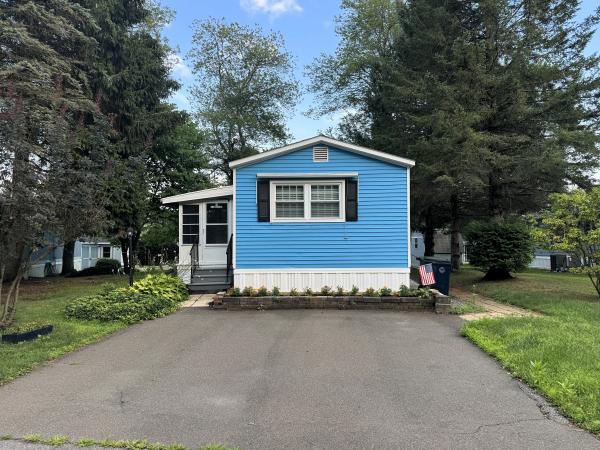 1980 BURLINGTON 66 - 2 - 14 Mobile Home