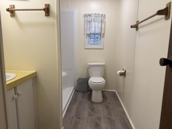 1980 BURLINGTON 66 - 2 - 14 Mobile Home