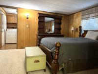 1980 BURLINGTON 66 - 2 - 14 Mobile Home
