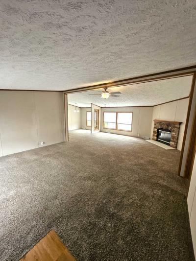 Photo 4 of 20 of home located at 5743 S. Mayberry Kalamazoo, MI 49009