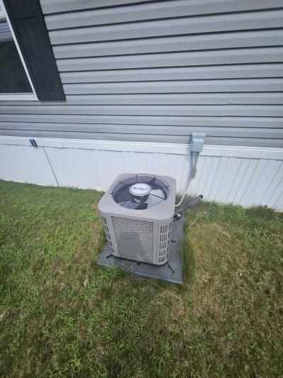 Photo 3 of 20 of home located at 5743 S. Mayberry Kalamazoo, MI 49009