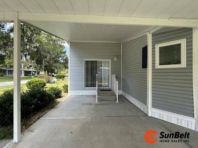 Photo 4 of 40 of home located at 4765 NW 20th Street Lot 357 Ocala, FL 34482