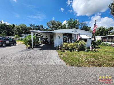 Mobile Home at 13152 Grape Ave Grand Island, FL 32735