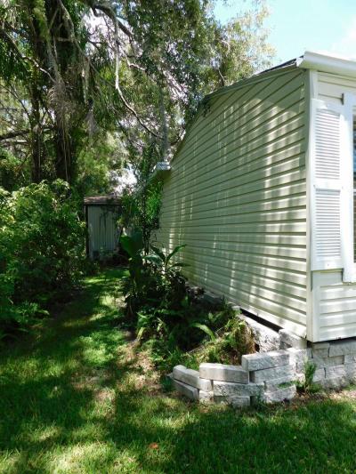 Photo 4 of 36 of home located at 3811 Brookside Lane Zephyrhills, FL 33541
