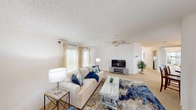 Photo 4 of 30 of home located at 219 Hibiscus Way Parrish, FL 34219