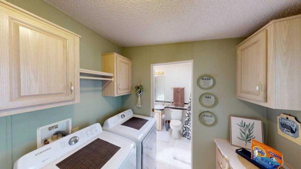 1994 Manufactured Home