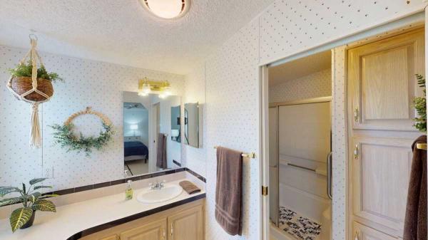 1994 Manufactured Home