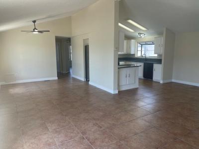 Photo 2 of 18 of home located at 6420 E Tropicana Ave Lot 89 Las Vegas, NV 89122
