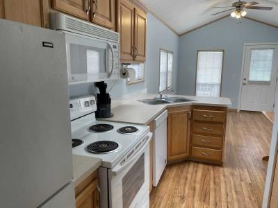 Photo 5 of 7 of home located at 11500 SW Kanner Hwy Indiantown, FL 34956