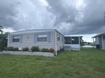 Photo 3 of 40 of home located at 1 Parrot Place North Fort Myers, FL 33917