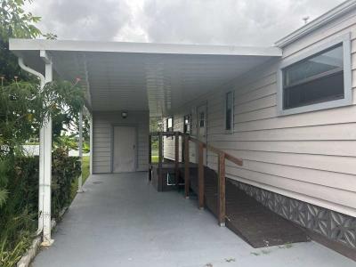 Photo 5 of 40 of home located at 1 Parrot Place North Fort Myers, FL 33917