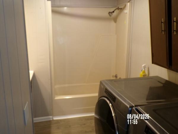 1980 Winn Manufactured Home
