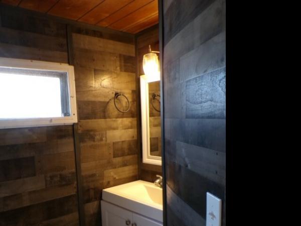 1980 Winn Manufactured Home