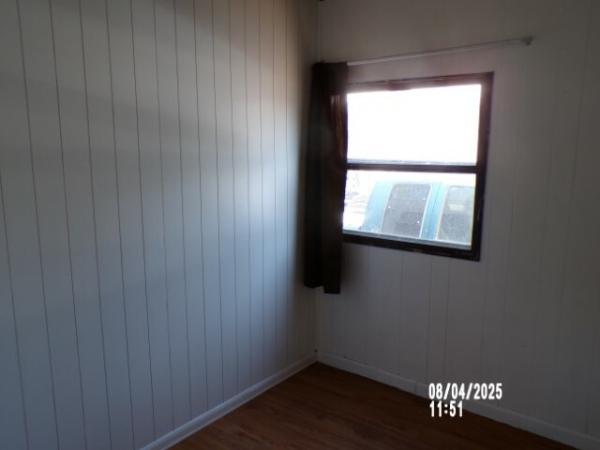 1980 Winn Manufactured Home