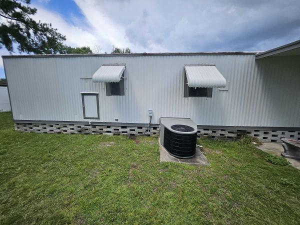 1984 Manufactured Home