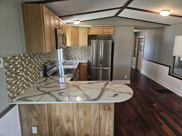 1984 Manufactured Home