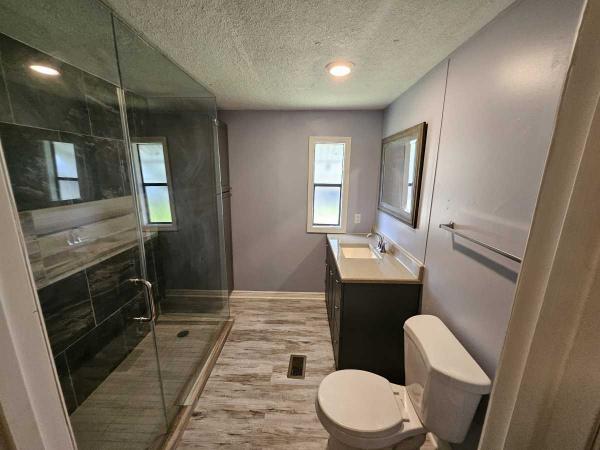 1984 Manufactured Home