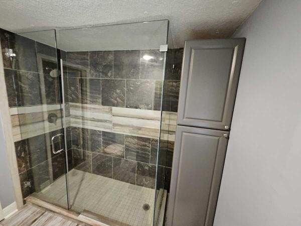 1984 Manufactured Home