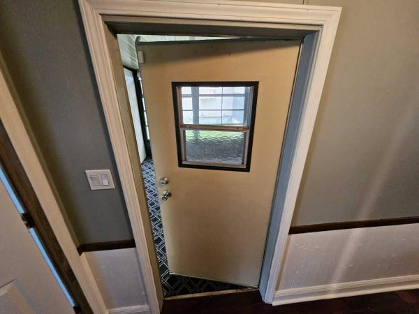 1984 Manufactured Home
