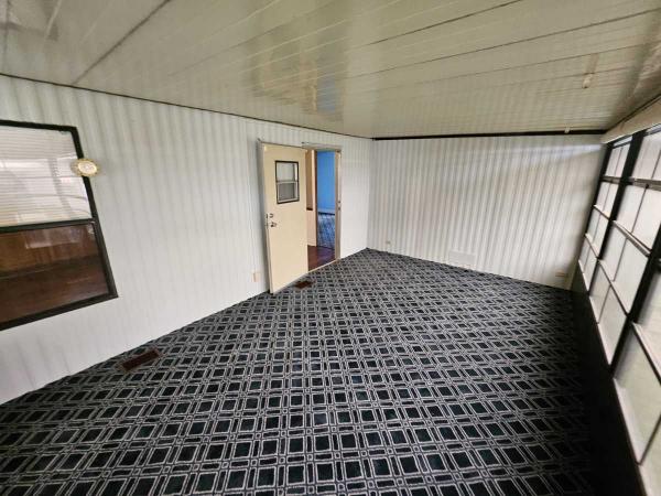 1984 Manufactured Home