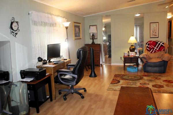 1984 Manufactured Home