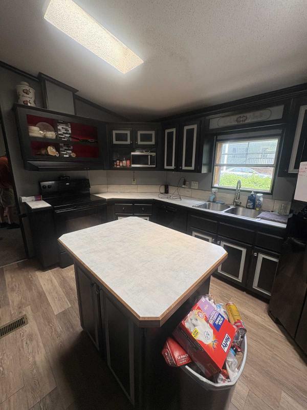 2006 Colony Mobile Home