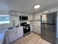 1986 CHAMPION	 PARKRIDGE	 Manufactured Home