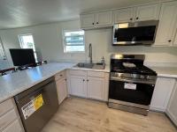 1986 CHAMPION	 PARKRIDGE	 Manufactured Home