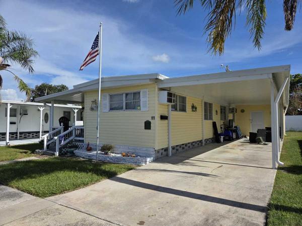 Photo 1 of 2 of home located at 12651 Seminole Blvd #11 Largo, FL 33778